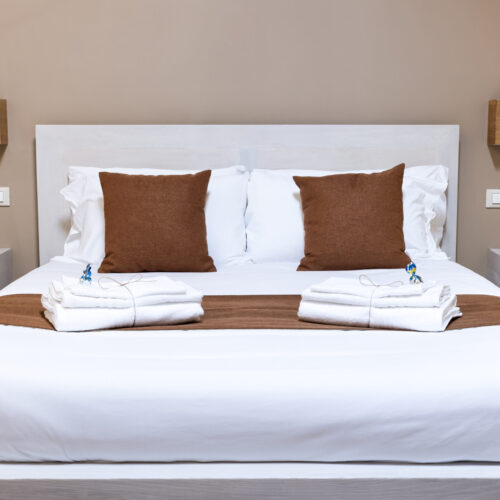 3-bianco-majella-fronte-letto